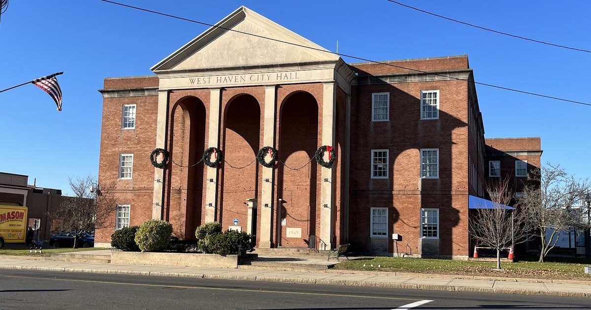 West Haven City Hall, a brick building with a white arched portico at 355 Main St.